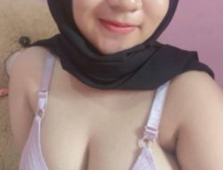 Cerita Sex Bercinta Di Ruang Komputer Kampus